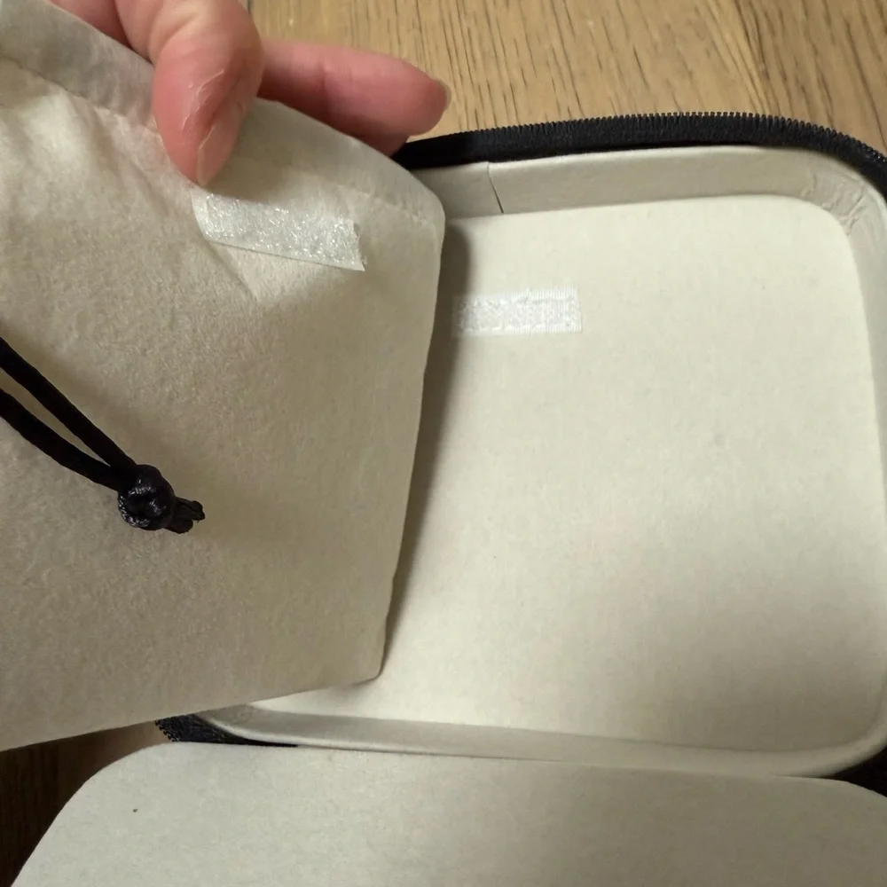 Vintage Brighton Christmas jewelry case with ‘Dear Santa, I’ve been good(ish)’ - Picture 4 of 11